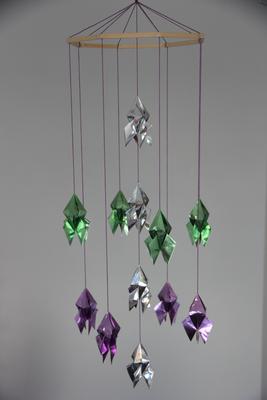 Mobile en origami utilisant la fusÃ©e traditionnelle, vue d'ensemble