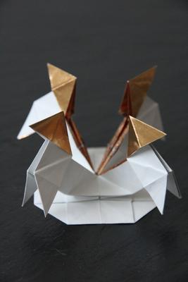 Nid d'oiseau en origami